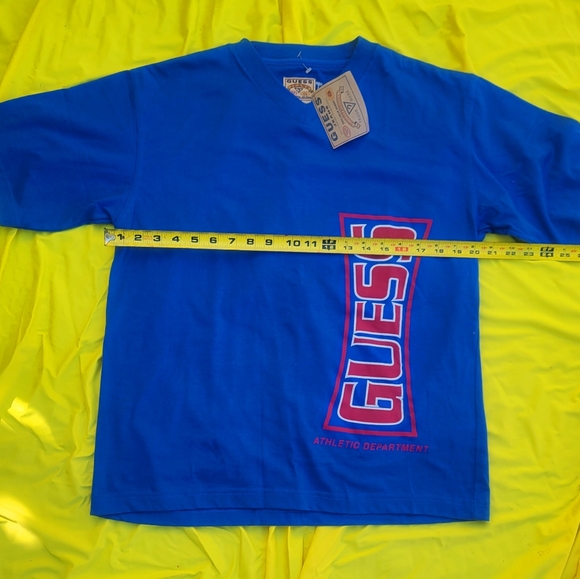 GUESS VINTAGE T-SHIRT BRAND NEW WHIT TAGS (M) - Picture 10 of 10